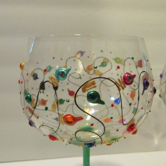 set of 2 painted wine glasses Christmas string lights Smithereens - Picture 2 of 8